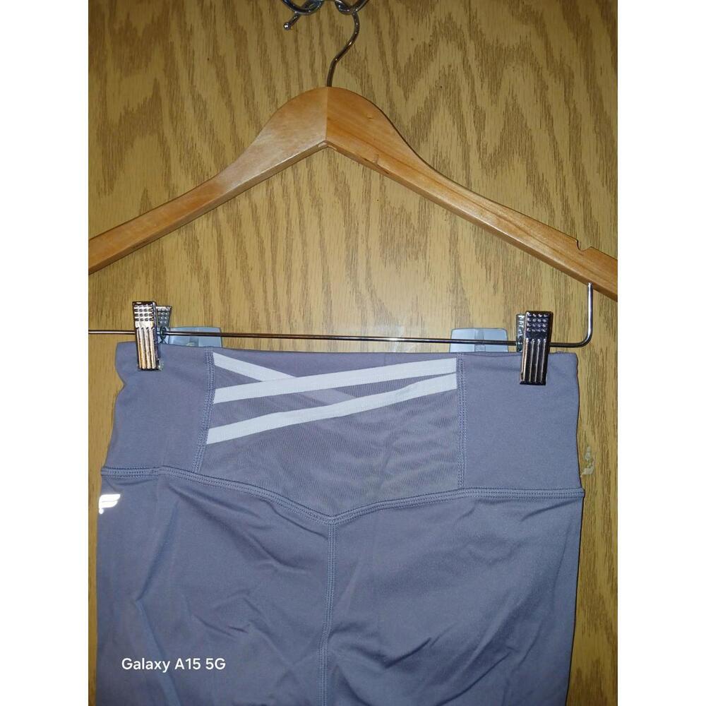 Fabletics Motion 365 Leggings Trinity Back Pocket… - image 8